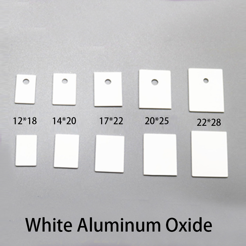 Ceramic Heat Emitter - TO-264 22x28x0.6mm 22*28*0.6mm sans trou blanc